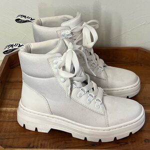 Dr. Martens Combs W Women Size 5 White Lace Up Ankle Combat Boots Docs Fabric
